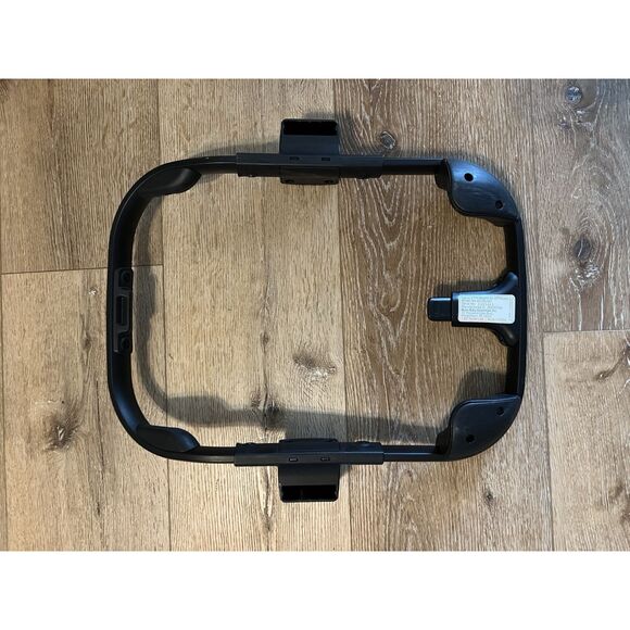 Uppababy Vista 2 Bassinet Caviar Black & Silver - Picture 5 of 6